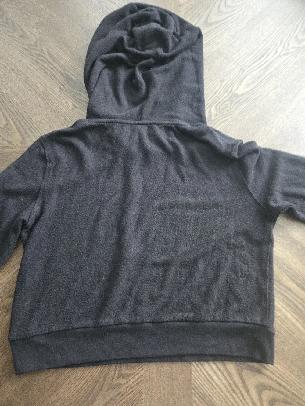 Alo Yoga Alolux Soho Getaway Cropped Hoodie in Black sz SMALL